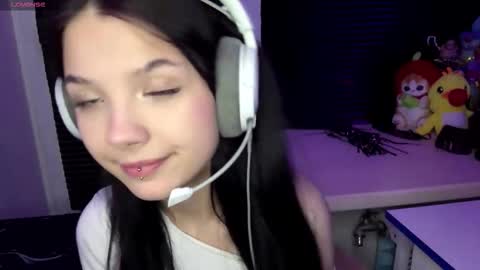 Hana online show from October 25, 2:39 pm