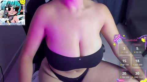 Annah  online show from October 18, 9:46 am