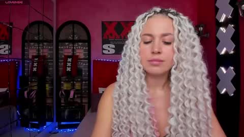 Roxy online show from May 28, 1:58 am