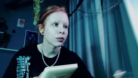 Rubi online show from December 18, 10:16 pm