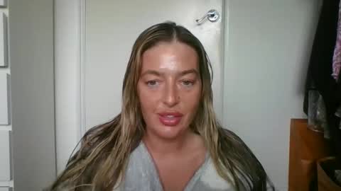 rubyredxxxoxxx online show from December 4, 1:22 pm