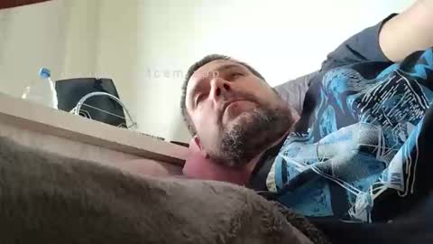 rul3ssuck online show from January 19, 8:57 am