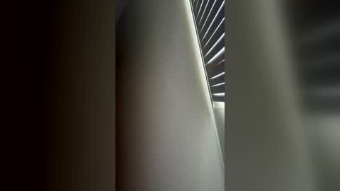 rula___1 online show from June 17, 10:59 pm