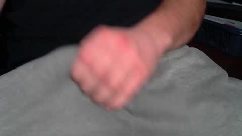 rumlover519 online show from November 28, 9:44 pm