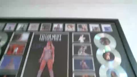 Russell online show from October 12, 10:08 am