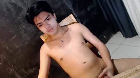 ruszel_xcx online show from October 22, 9:16 pm