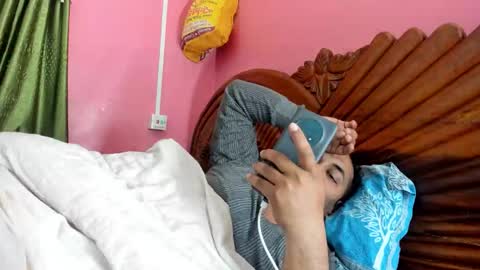 rwb17 online show from February 3, 4:44 pm