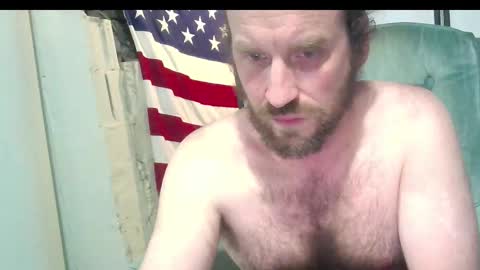 Snapshot of rwb1982 chatting on October 27, 10:10 pm rwb1982 online show from October 27, 10:10 pm