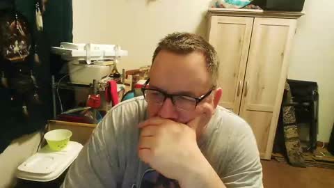 Snapshot of rwzar_0712 chatting on September 21, 3:32 am rwzar_0712 online show from September 21, 3:32 am