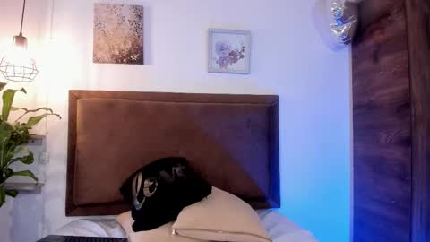    online show from March 15, 1:47 pm