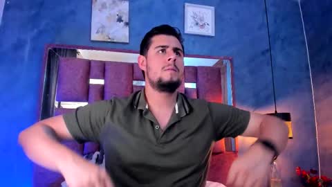    online show from March 17, 8:03 pm