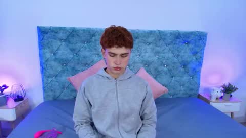 R Y A N   ON   F I R E online show from February 9, 11:25 am