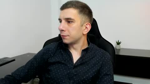 Andrew C. online show from July 25, 9:13 pm
