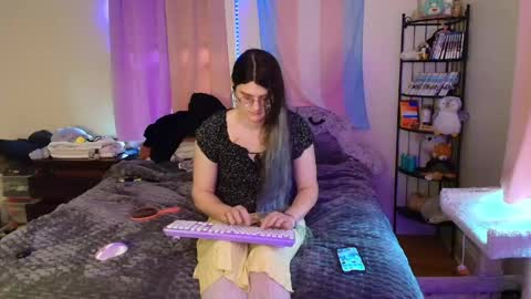 Ryn Michele online show from June 1, 11:17 pm