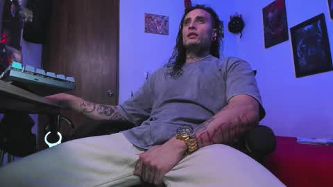 leopmonk help me reach 100 thumbs up online show from February 3, 2:08 am