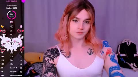  Alice  online show from April 22, 5:20 pm