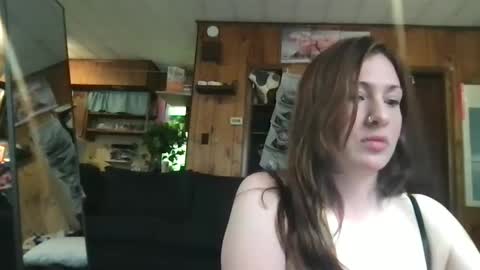 s496925 online show from September 29, 3:11 pm