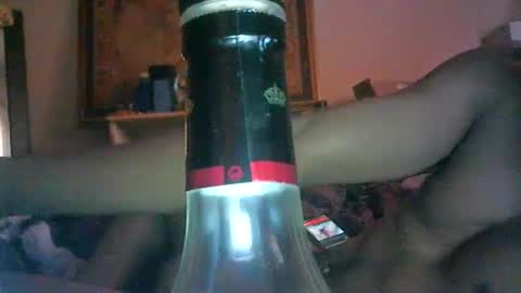 Snapshot of s4h4r4_fir3 chatting on September 26, 6:38 pm W4TER FIR3 online show from September 26, 6:38 pm