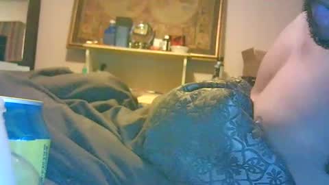 Snapshot of s4h4r4_fir3 chatting on September 29, 4:00 am W4TER FIR3 online show from September 29, 4:00 am