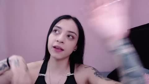 Snapshot of sabbrand_ chatting on September 18, 7:29 pm           online show from September 18, 7:29 pm