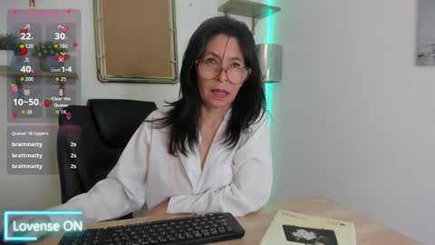 sabinadeluxe_cg online show from October 11, 2:32 pm