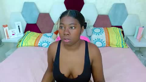 sabriana_smith1 online show from April 8, 3:09 am