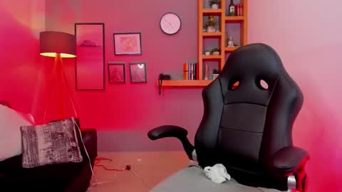 Sabrina online show from February 21, 6:27 am