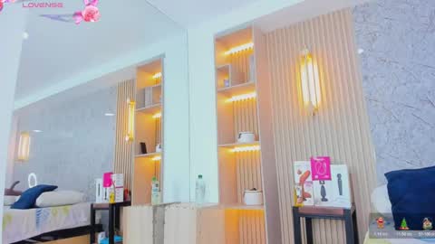 Sabrina Shark online show from November 15, 4:03 am