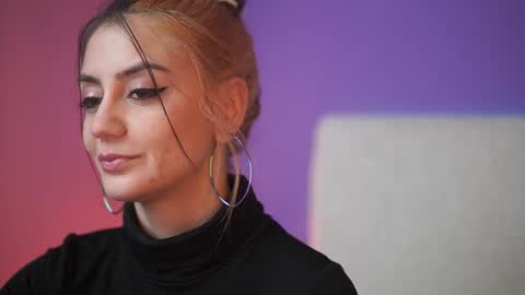  Sabrina  online show from November 15, 5:09 am