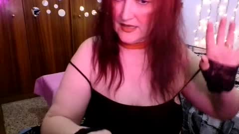 SabrinaXlovess online show from April 15, 7:58 pm