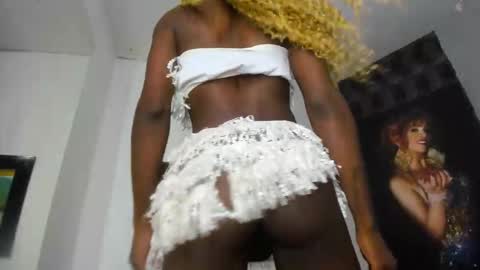 Snapshot of sabrinaxxx11 chatting on October 3, 4:04 pm sabrinaxxx11 online show from October 3, 4:04 pm