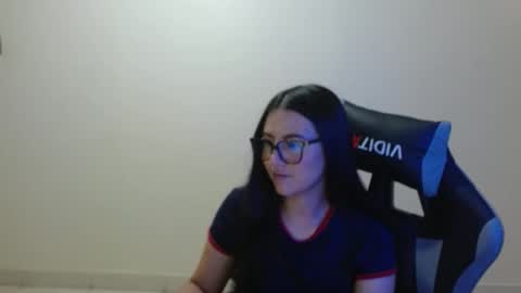 Sahaliefox  online show from February 20, 6:21 pm