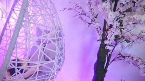 saharakramer online show from February 22, 3:47 pm