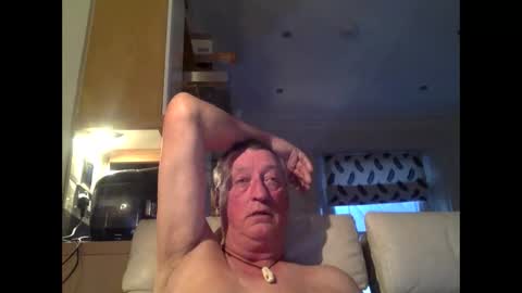 sail_naked online show from April 18, 7:07 pm