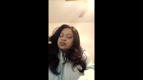 Queen Serenity online show from May 16, 1:46 am