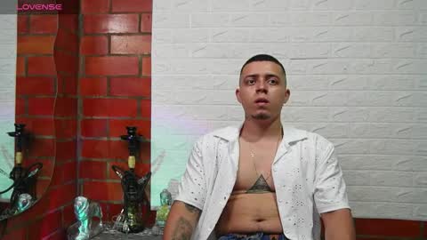 sainix_ online show from February 10, 4:26 am