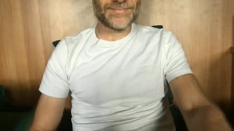 saint009 online show from June 20, 10:21 am