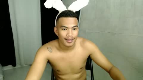 Taylor online show from January 5, 5:27 pm