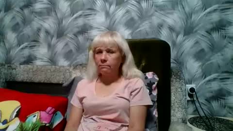 Snapshot of sakura_blonde chatting on October 8, 7:36 am sakura_blonde online show from October 8, 7:36 am