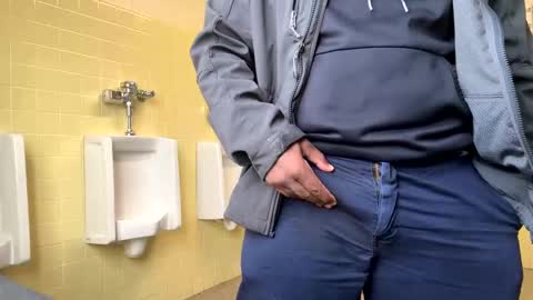 Cum Hanks online show from March 9, 1:15 pm