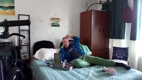 Snapshot of salis1981 chatting on October 22, 6:31 pm salis1981 online show from October 22, 6:31 pm