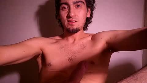 salmonman1305 online show from February 28, 12:21 am