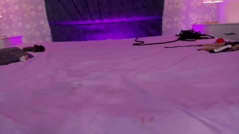 salome_simonz online show from March 26, 11:10 pm