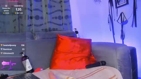 Snapshot of salome_villas_ chatting on September 25, 11:23 pm SALOME online show from September 25, 11:23 pm