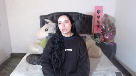 yenny online show from January 13, 4:20 am