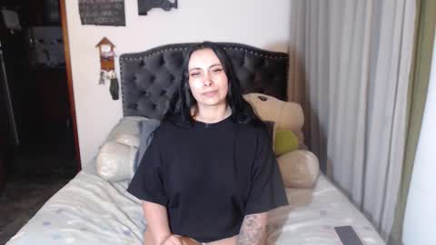 yenny online show from March 19, 5:57 am