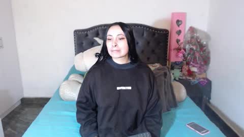 yenny online show from February 17, 3:49 am