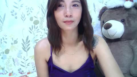 Ask me  online show from December 1, 3:43 pm