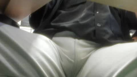 Snapshot of salvadorfaust_ chatting on December 15, 6:07 am Salvador online show from December 15, 6:07 am