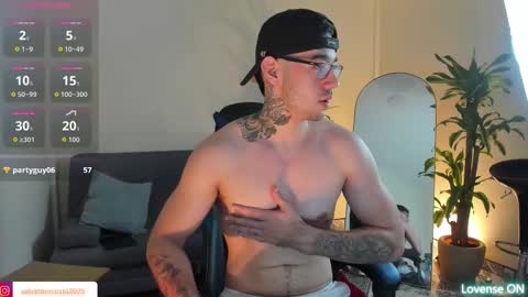 Salvatore online show from November 7, 3:53 am